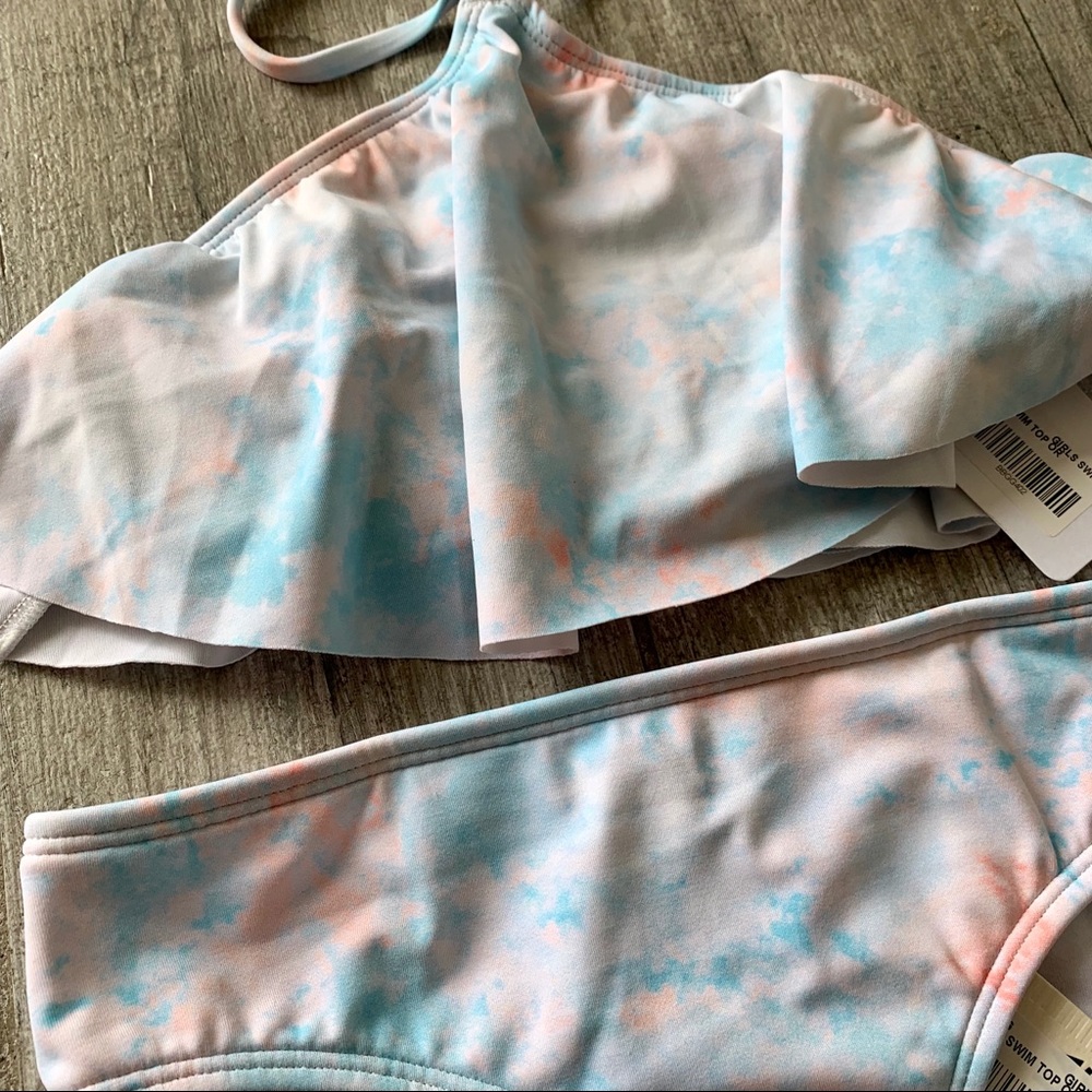 🔥🔥BILLABONG - TIE DYE FLUTTER BIKINI SET🔥🔥 - Picture 3 of 6